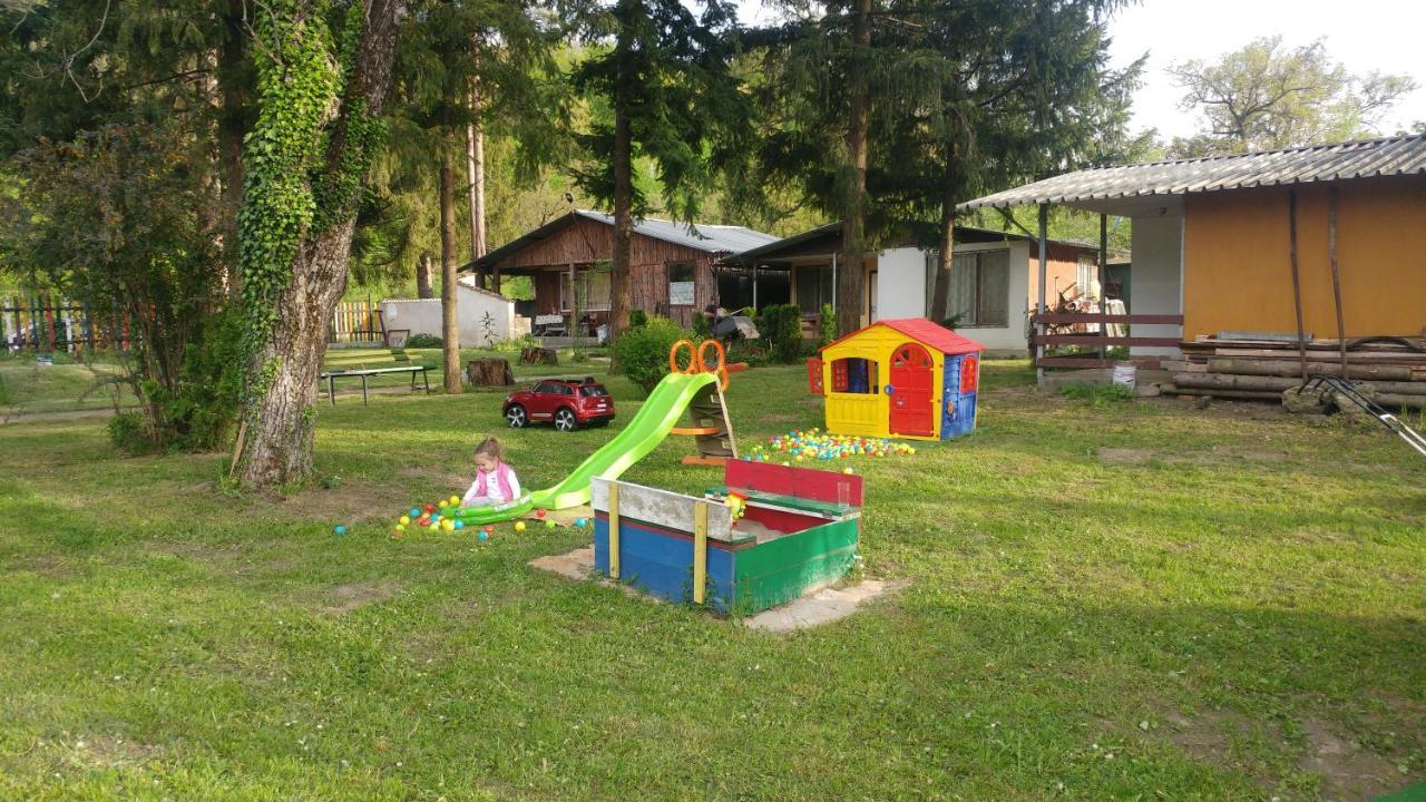 Къща За Гости Дъга Cherni Osum Exterior photo