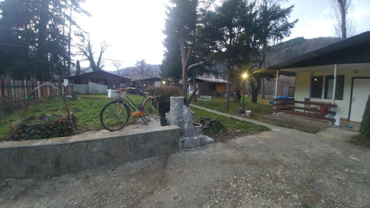 Къща За Гости Дъга Cherni Osum Exterior photo